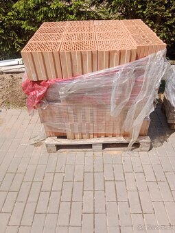 Cihla,blok 300mm - 2