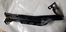 Držák předního blatníku Audi A4 8K0821135 - 2