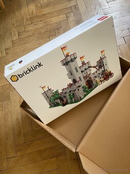 LEGO 910047 Středověké tržiště u moře - 2