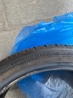 Hankook Aventus s1 285/35R22 - 2