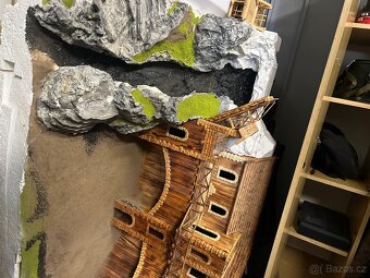Ručně vyráběné diorama – pevnost ve skále - 2