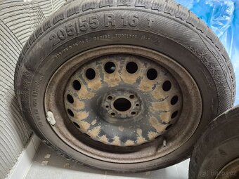 4ks Zimní pneu 205/55 R16 + disky - 2