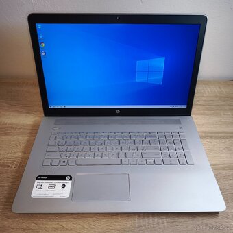 Notebook HP Pavilion, FULL HD 17,3" - 2