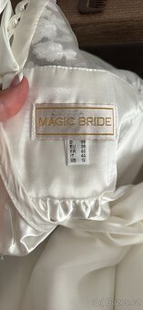 Bílé nejhezčí svatební šaty :-) 38-42 MAGIC BRIDE - 2