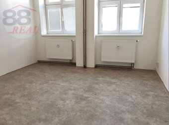 1+1, Ulice Nádražní - 2