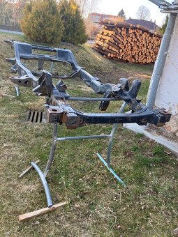 Rám Opel Frontera A sport - 2