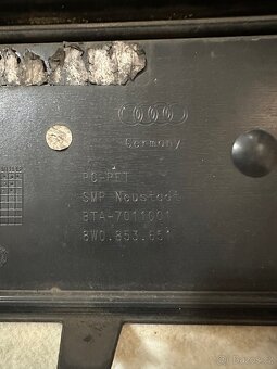 AUDI A4 B9 (Grill) PŘEDNÍ MŘÍŽKA 8W0853651 - 2