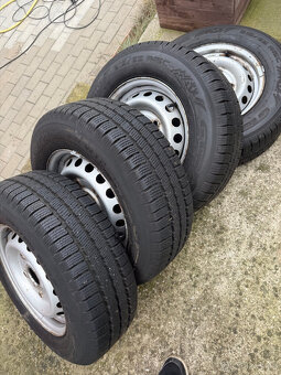 215/65 R 15 C 104/102T 6PR LT Ford Transit Zimní - 2