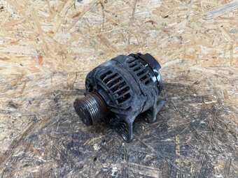 ALTERNÁTOR 1.9 TDI 85KW 038903023L 90A - 2