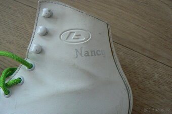 Prodám dívčí brusle botas - 2