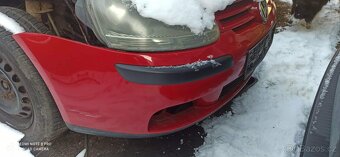Přední nárazník VW Golf V r.04 - 2