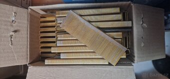 Prodám tesařské spony 367/35-70 PR  bal / 7140ks - 2