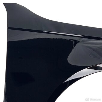 Prodám pravý blatník na Audi A4 B8 před faceliftem 2008-2012 - 2