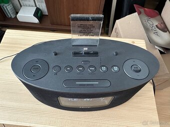 Radiobudík iHome docking - 2