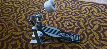 pedál k basovému bubnu - 2