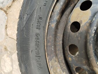 Sada 4ks celoročnich pneu s disky R14 - 2