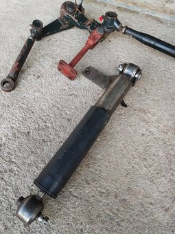 Posilovač řízení Zetor - 2