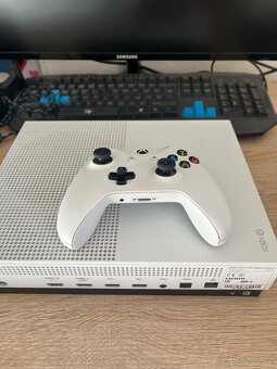 Xbox one S - 2