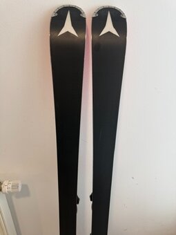 ATOMIC Redster S8 (149 cm) - 2