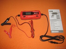Inteligentní nabíječka autobaterií (autonabíječka). - 2