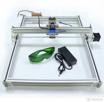 Laserový gravírovací stroj Bachin D8-4050P ,2500mw - 2