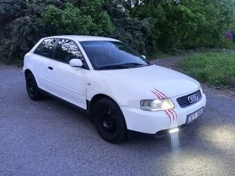 S Audi a 3 spotřeba 4 l nafty 1.9 TDI plně pojízdná - 2