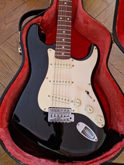 Kytara Squier Fender Stratocaster - 2