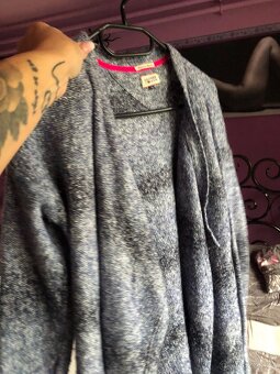 Svetr tommy hilfiger - 2