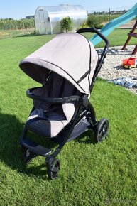 Prodám kočár Peg Perego v dobrém stavu s přílušenstvím - 2