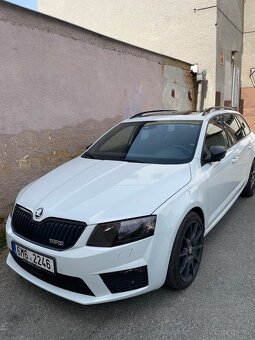 Škoda Octavia, 2.0 TDi,RS,DSG,navi - 2