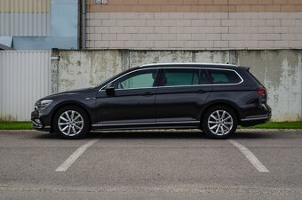Volkswagen Passat Variant 2.0 TDI Elegance 4Motion DSG - 2