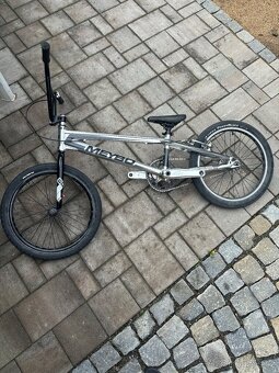 Prodám bikrosové kolo velikost pro xxxl - 2
