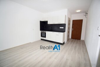 Prodej bytu 2+kk v OV po rekonstrukci - Broumovská-Liberec - 2