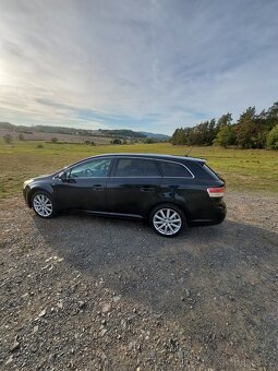 Prodej- výměna toyota avensis - 2