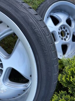 Kola Keskin R18 - 2