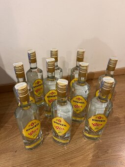 GIN DYNYBYL - přebytky ze svatby - 2