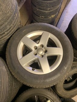 Audi orig. alu kola 5x100 R15 vč. pneu 195/65 R15 - 2