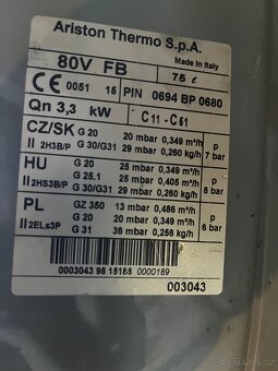 Plynový ohřívač vody Ariston 80V - 2