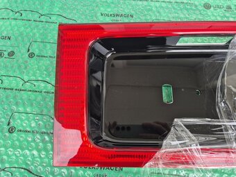 panel mezi zadní světla VW Sharan (7M) 7M3945255H - 2