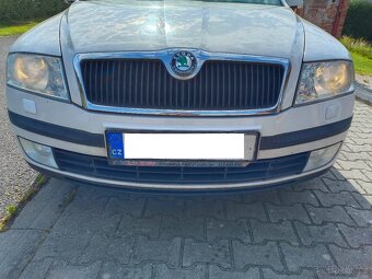 Škoda Octavia 1.6 FSi 85 Kw, Elegance - 2