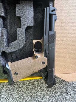 Colt 1911 Hi-Capa - 2