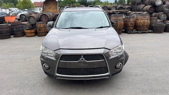 342. Mitsubishi Outlander 2.2 DI-D 4N14 Na náhradní díly - 2