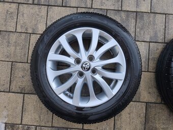 Pneu 175/65 R15 2x Continental a 2x Bridgestone. - 2