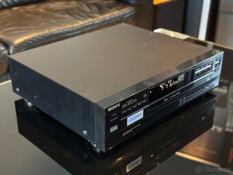 Sony CDP-C345 - CD přehrávač - 2