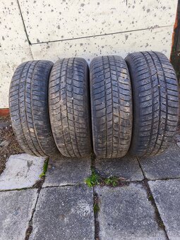 195/65 R15 Zimní pneu Barum - 6mm - 2