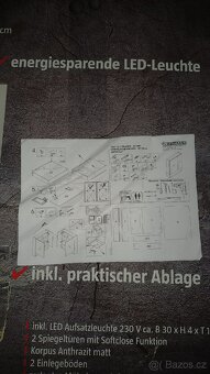 Zrcadlová skříňka s LED osvětlením - 2