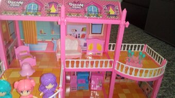 Domeček pro panenky,velký - 2