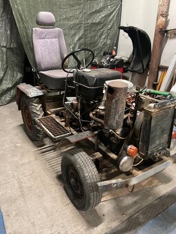 Malotraktor domácí výroby - 2