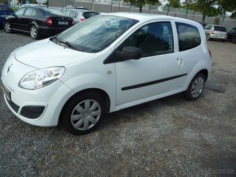 RENAULT TWINGO 1.2 BA  43 KW  //  STK:9/2026 - 2