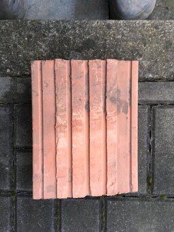 Stříšky plotové keramické - 2